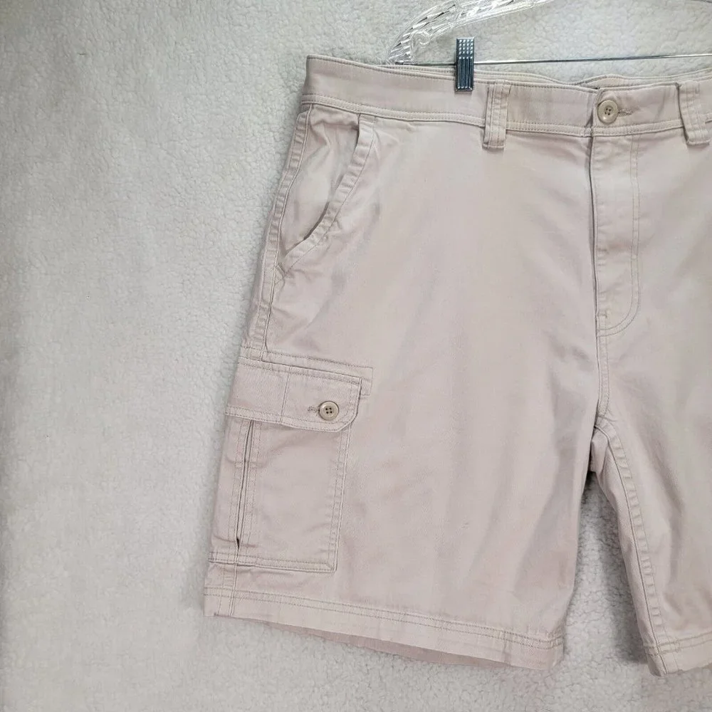 St. Johns Bay Beige Comfort Stretch Relax Casual Outdoor Men's Cargo Shorts